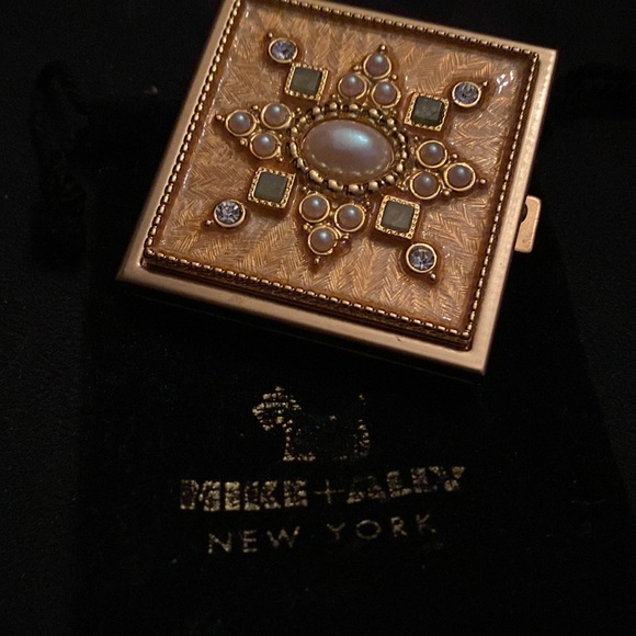 Vintage- Mike & Ally compact! Gorgeous! - Picture 8 of 8